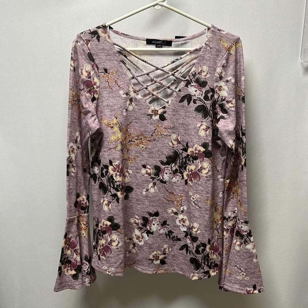 Long sleeve Floral Blouse
Purple pink flower print large